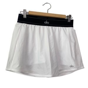 Alo Yoga Match Point Tennis Skirt White Black